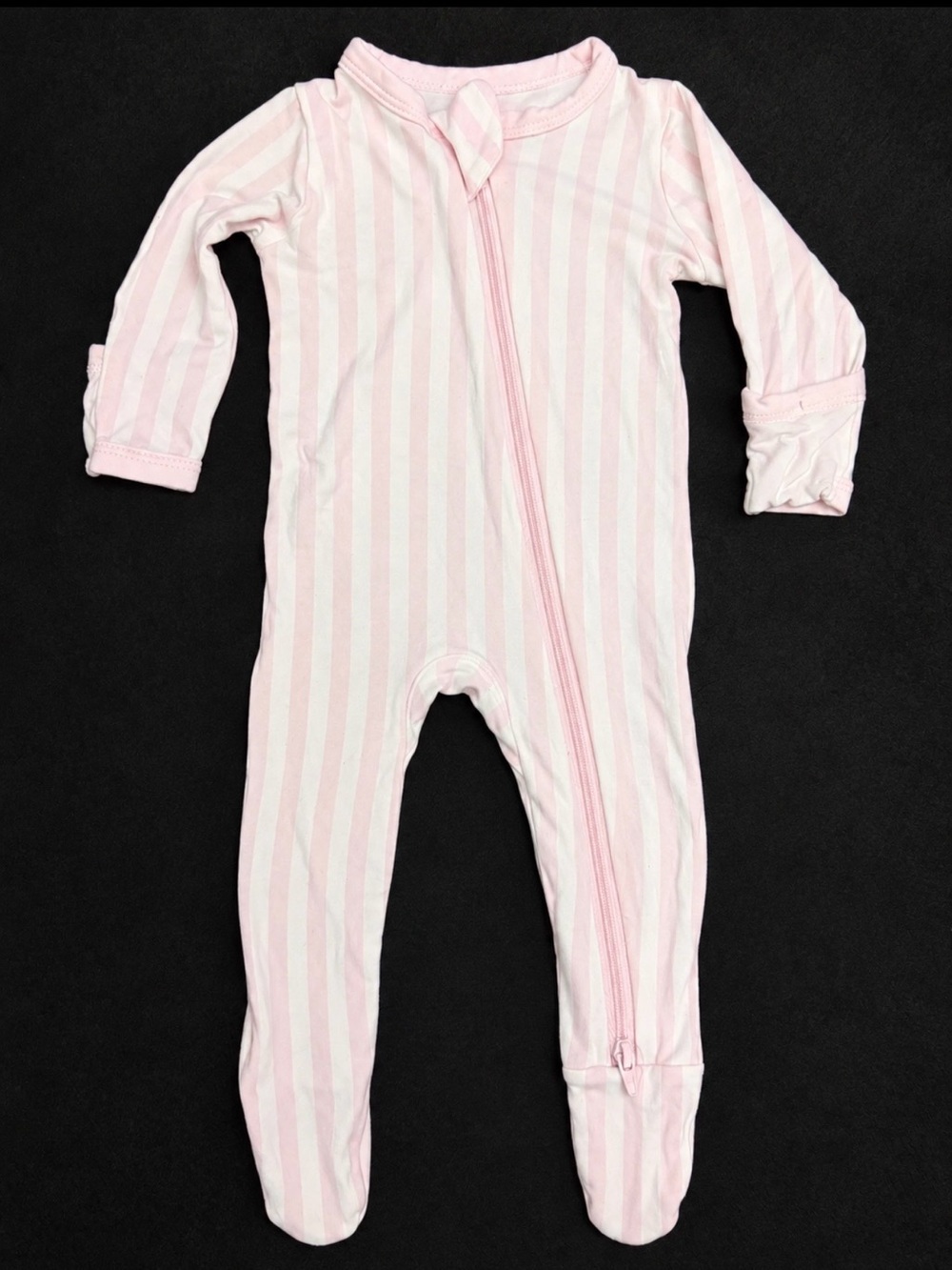 KYTE baby Sakura stripe Zippered Footies